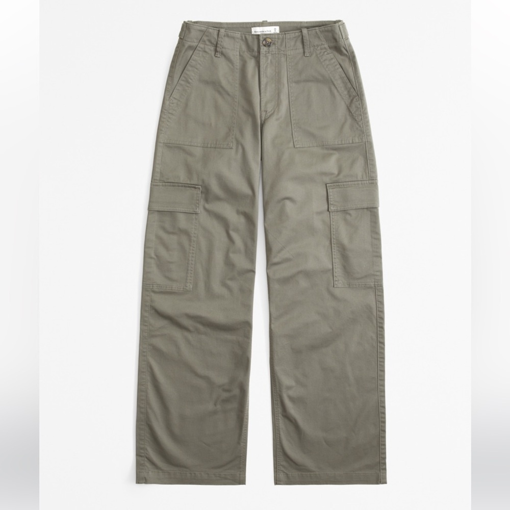 Abercrombie & Fitch Women's Olive Cargo Pants